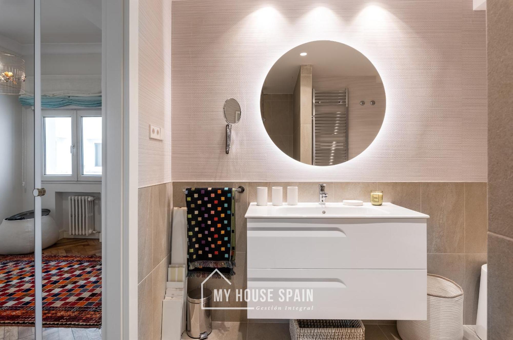 Myhousespain - Centrico Piso Junto A La Playa Хихон Экстерьер фото
